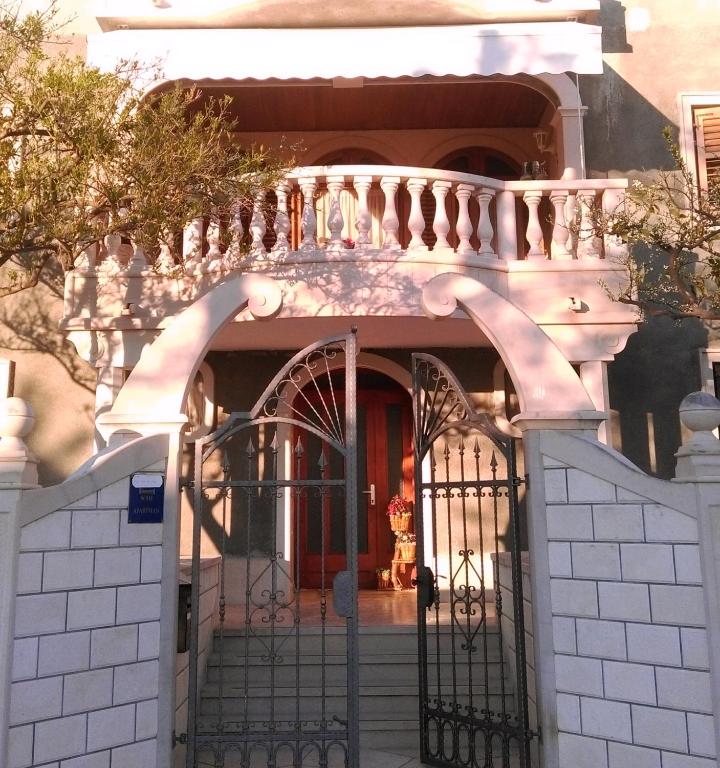 Comfortable Studio in Sumartin with Sea View - 22 m² — photo 1