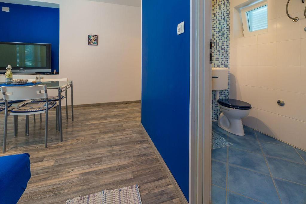 Traumhaftes Apartment direkt am eigenen Strand mit privatem Balkon photo 3
