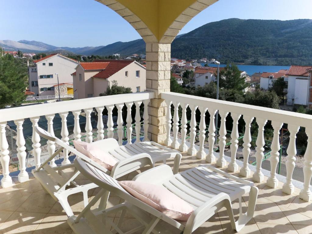 Apartment Toni-3 by Interhome photo 2