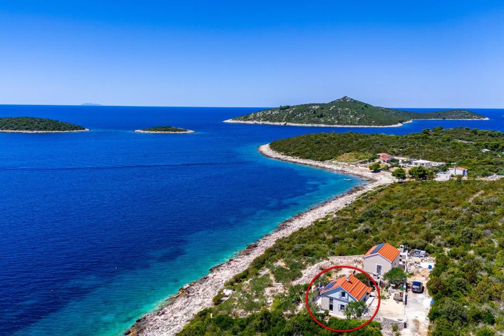 Seaside house for families with children Cove Ramascica — photo 1