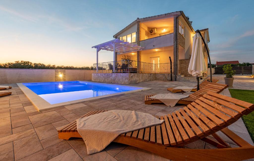 Awesome Home In Gorica — photo 1