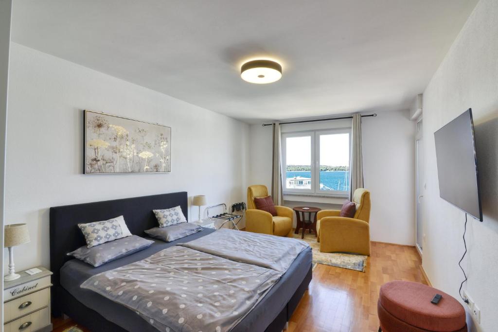 Studio Apartment Harbour Pula photo 3