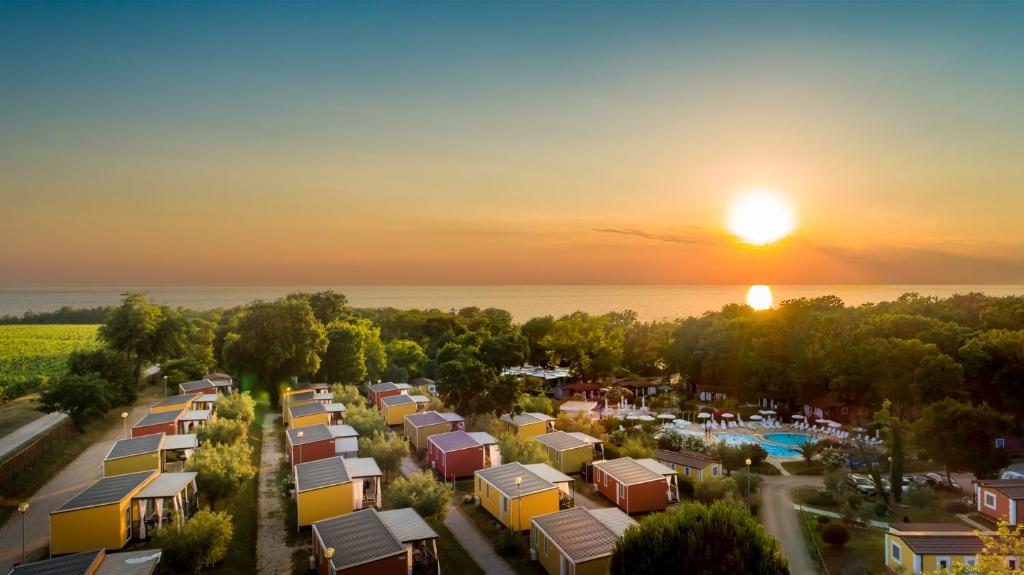 Aminess Planet Camping Maravea Holiday Homes photo 2