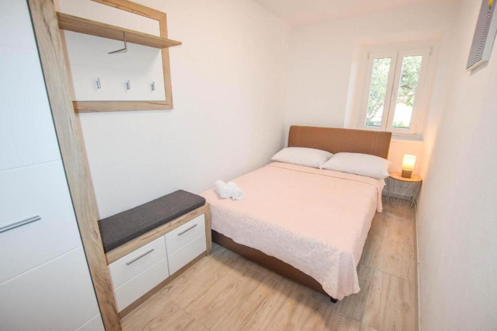 Suite Apartment Toni photo 2