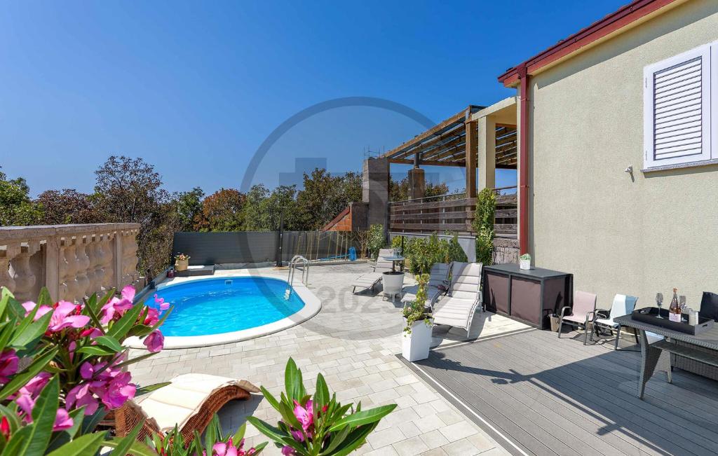 Beautiful Home In Smrika With Wifi — photo 1