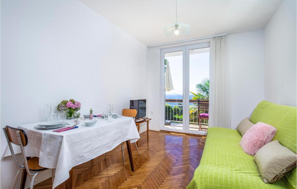 2 Bedroom Gorgeous Apartment In Icici photo 3