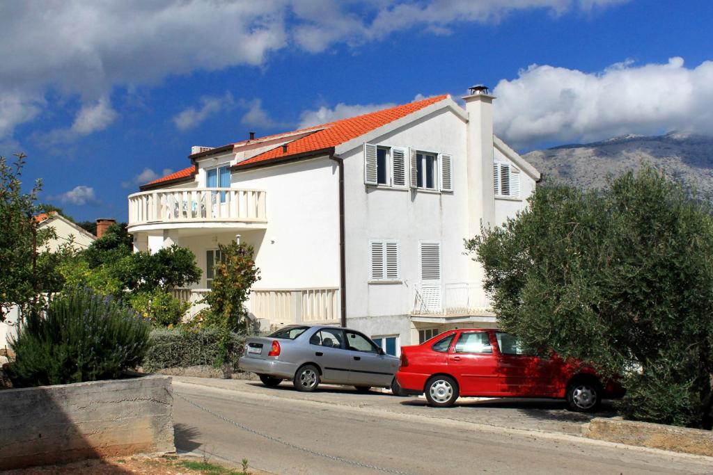 Apartments with parking space Korcula - 4433 — photo 1