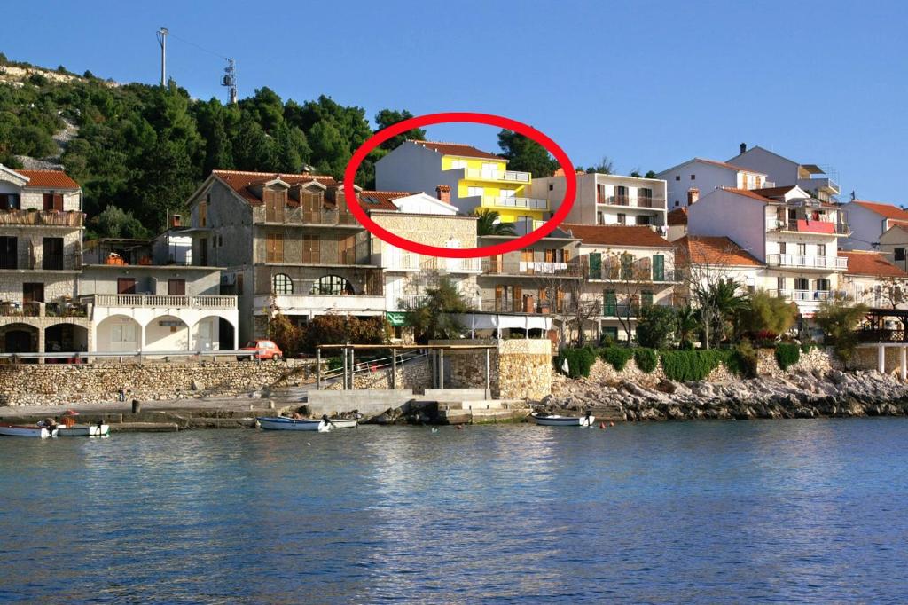 Apartments by the sea Milna - Hvar - 3074 — photo 1