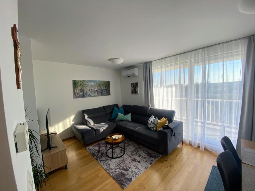 Max Arena Apartment - Zagreb photo 3