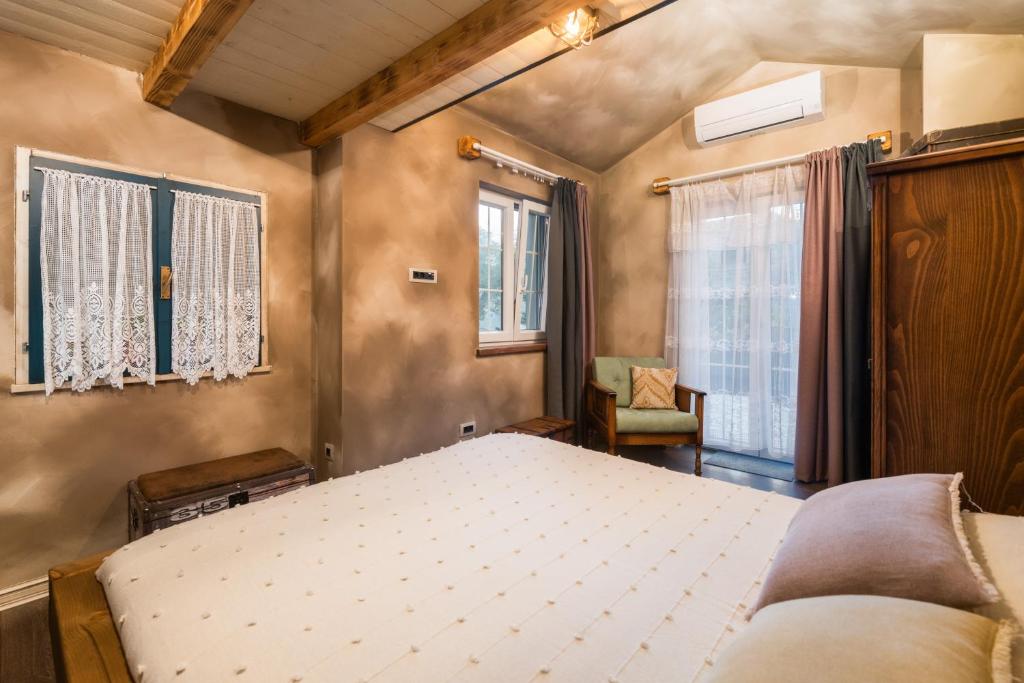 Rustic Cozy house Pupy photo 2