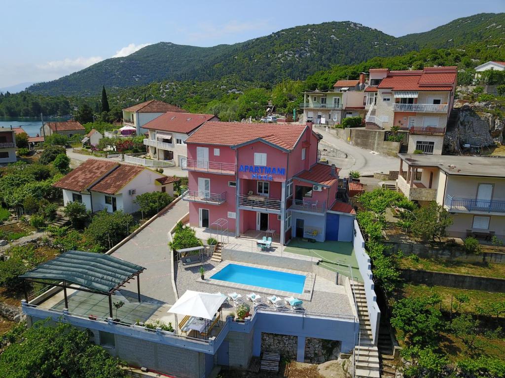 Family friendly apartments with a swimming pool Bacina — photo 1