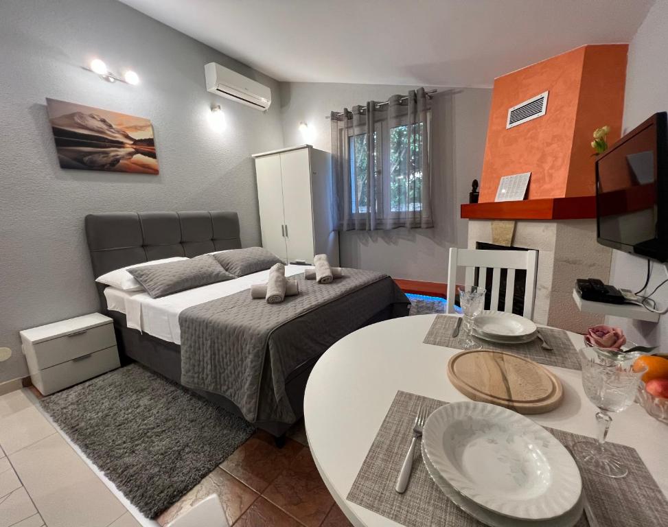 Studio Apartman Ante photo 2