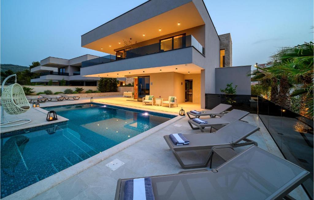 Beautiful Home In Marina With Sauna — photo 1