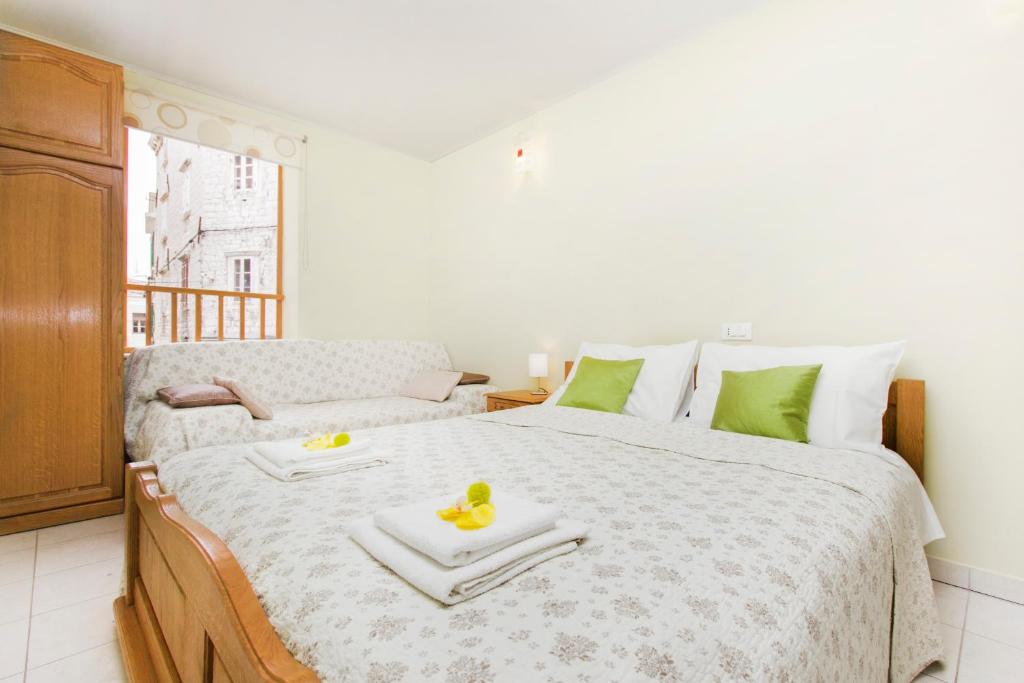 Top City Center Apartments — photo 1