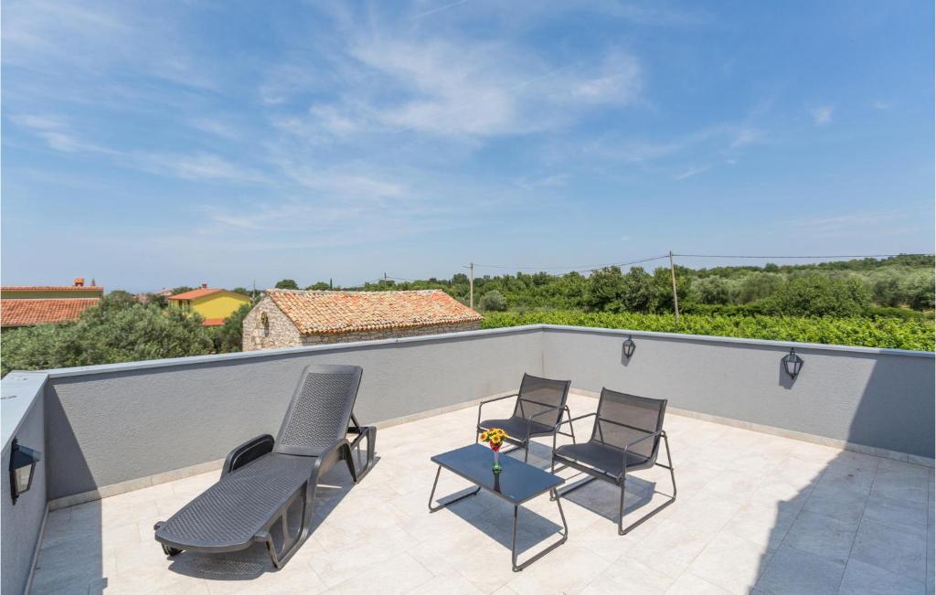 Cozy Home In Galizana photo 2
