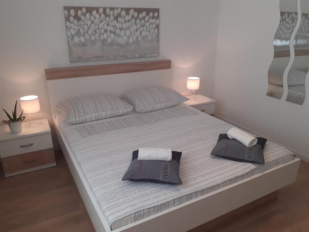 Apartment & Rooms Riva — photo 1