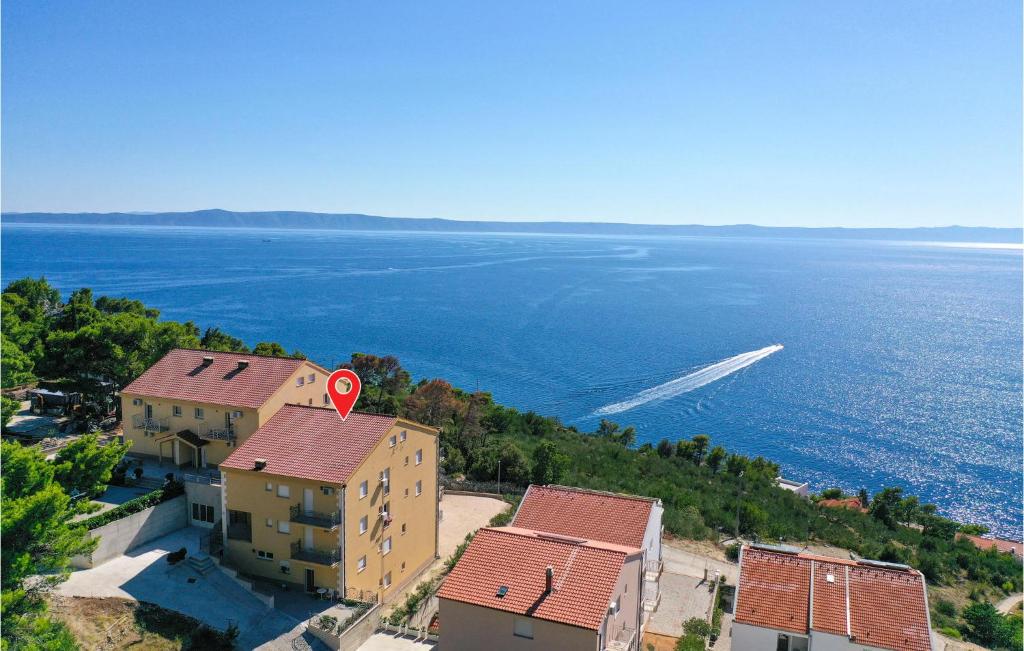 Studio Apartment In Krvavica photo 2