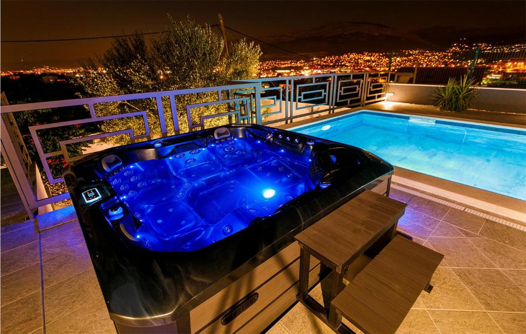 Luxurious Home In Split With Sauna photo 3
