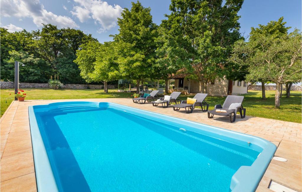 2 Bedroom Gorgeous Home In Svetvincenat — photo 1