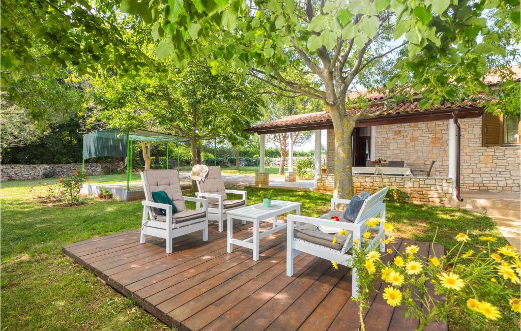 2 Bedroom Gorgeous Home In Svetvincenat photo 2