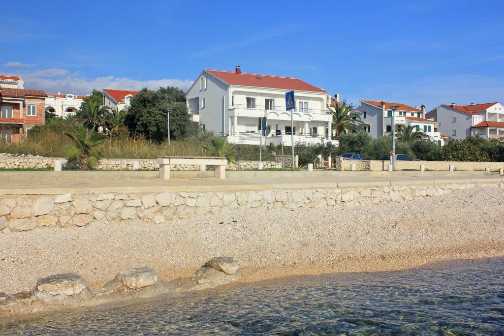 Apartments by the sea Novalja — photo 1