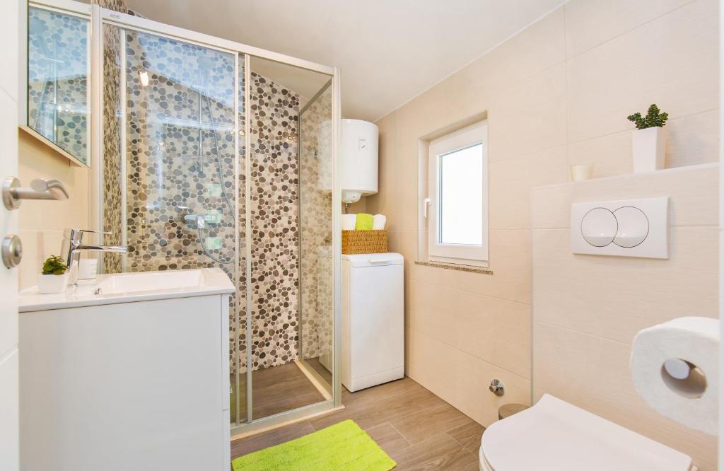 Sunset Apartment photo 3