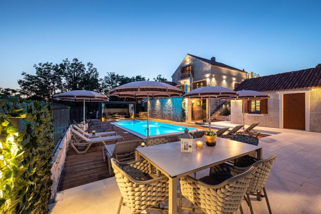 Villa Lady Stone photo 2