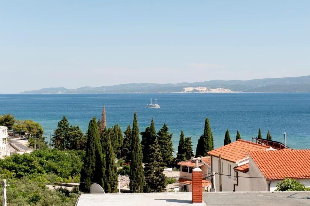Studio apartment in Duce with sea view — photo 1