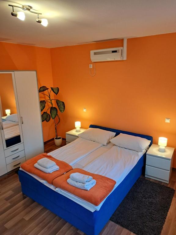 Rooms Modrušan — photo 1
