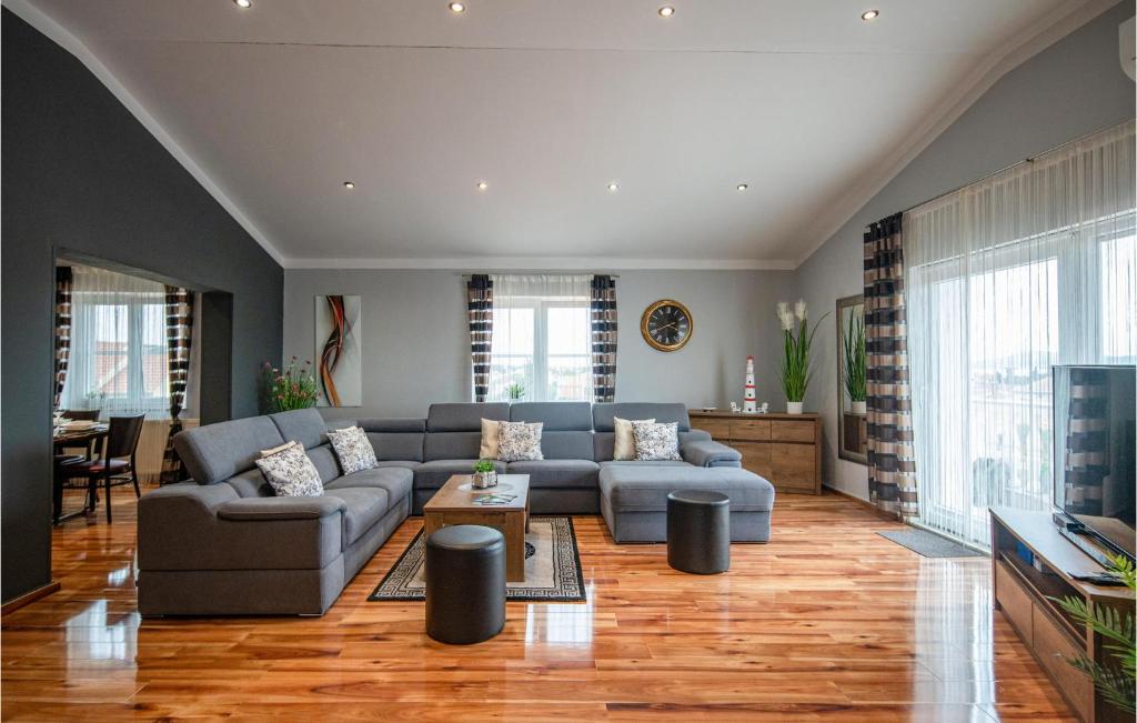 Beautiful Home In Turanj photo 3
