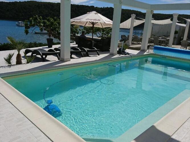 Apartment Marta - One Bedroom apartment with sea view — photo 1