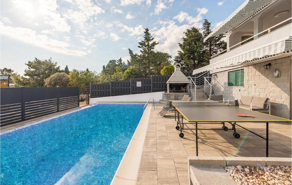 Beautiful Home In Mandre photo 3