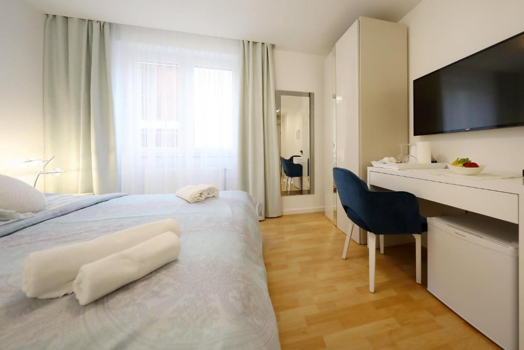 Rosita Deluxe Rooms photo 2