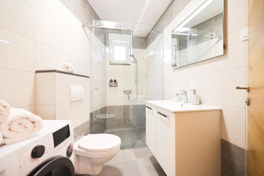 The Mak boutique apartment with garden photo 3
