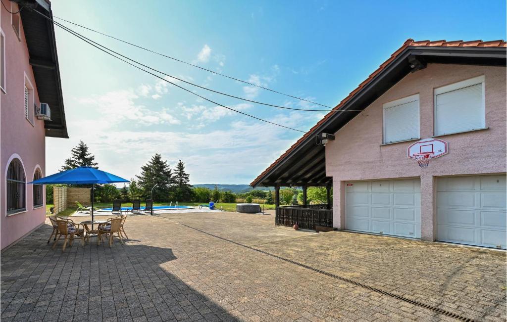 Nice Home In Turnisce photo 2
