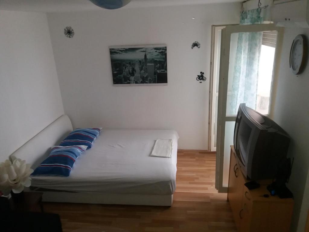 Studio Apartment Ema photo 2