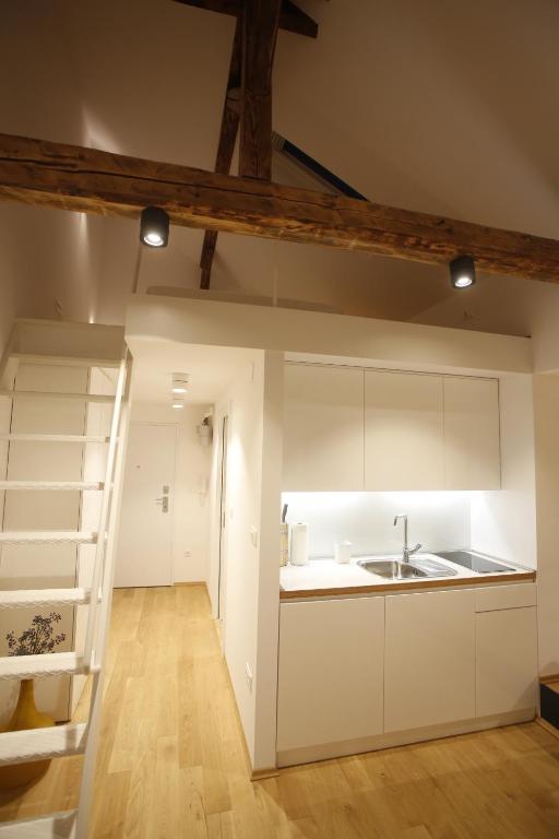 Studio Apartman Olaf photo 3