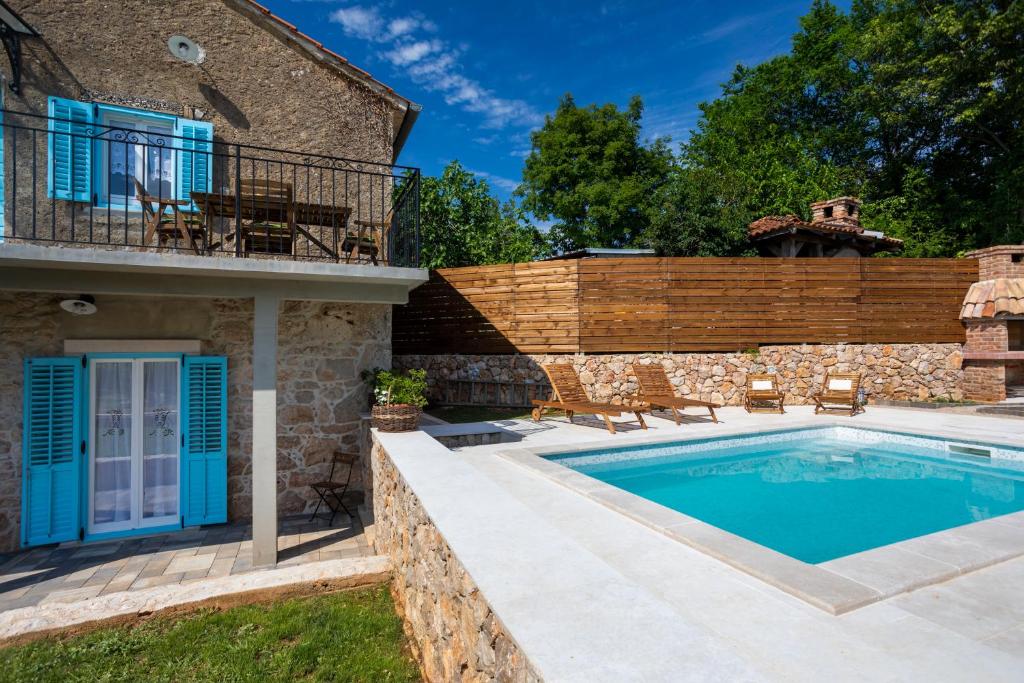 Stone Villa Katarina with pool — photo 1