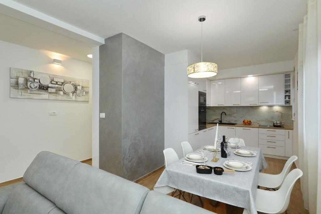 Apartment and room Mare photo 3