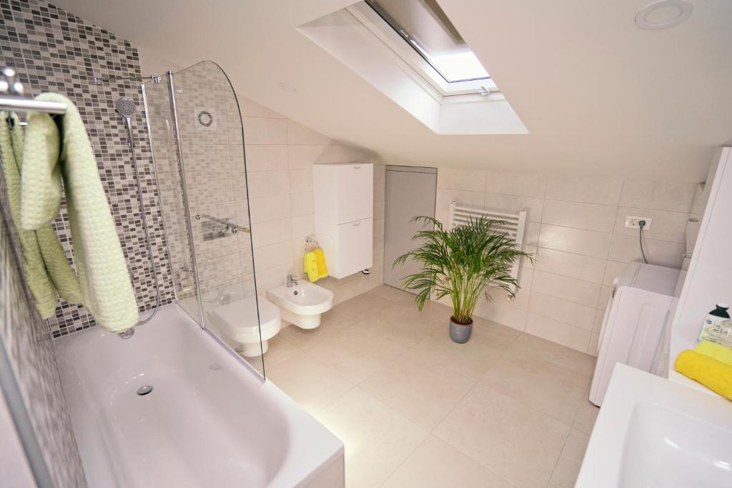 Villa Riviera blue with seaview photo 3