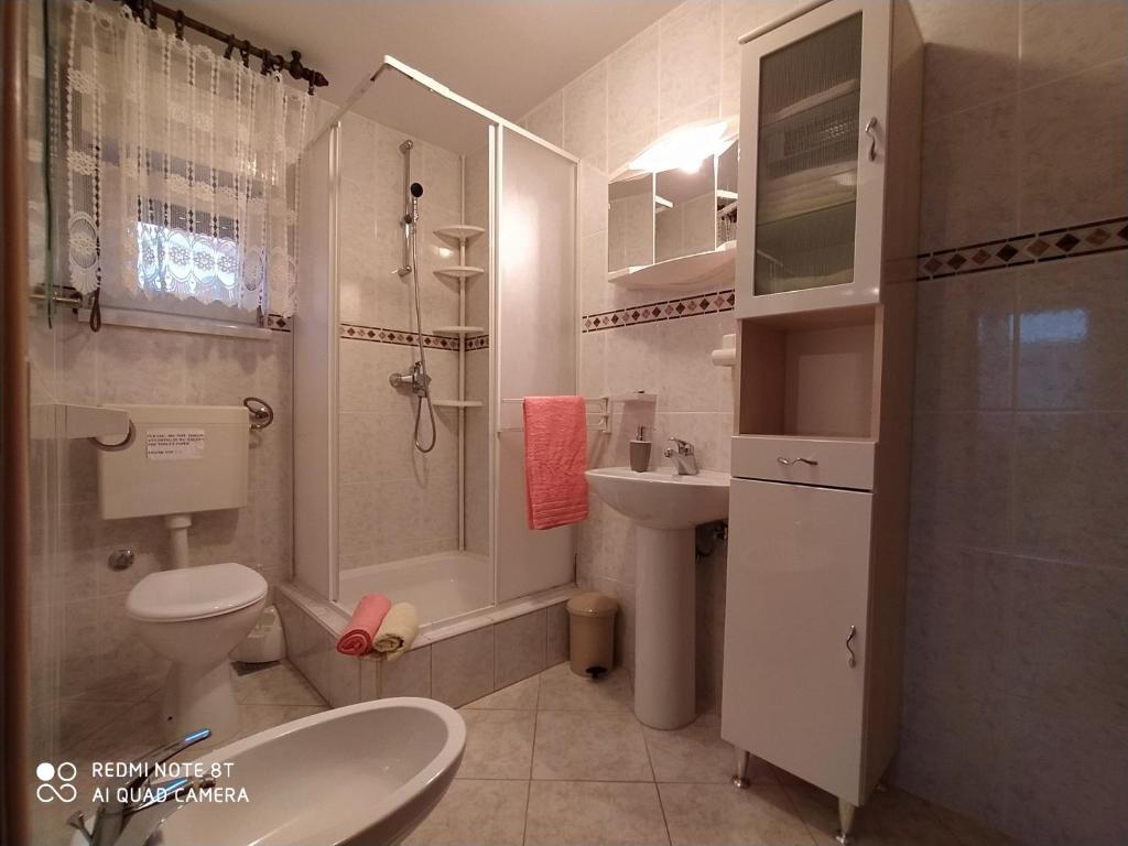 Romantic Apartment With Sea View Vinie photo 3
