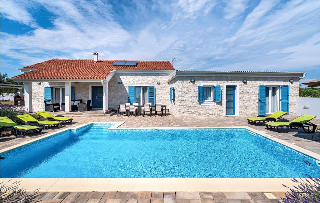 Stunning Home In Privlaka With Wifi — photo 1