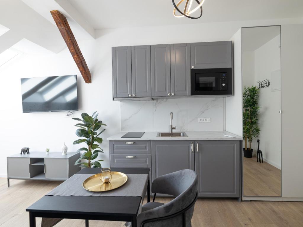 Zagreb City Center Apartments LUX photo 2