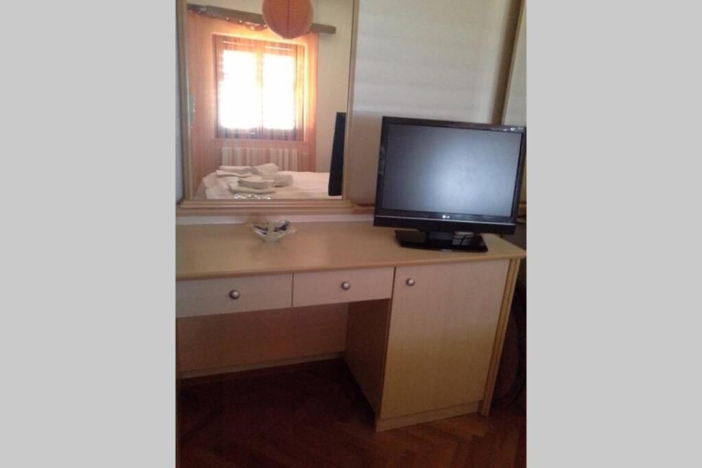 ROOMS LUCE 1 & SUPETAR photo 3