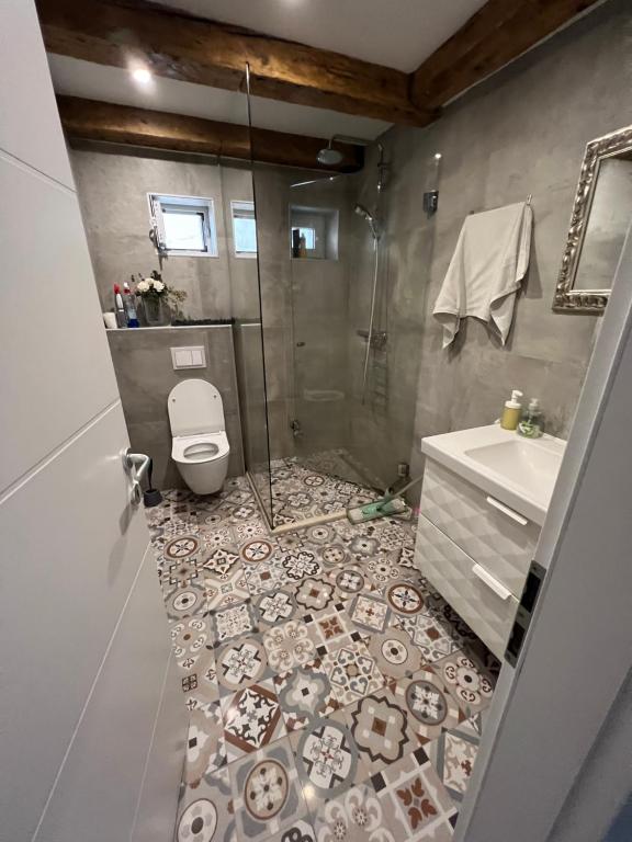 Seaside Zitta apartment & pickeball court — photo 1