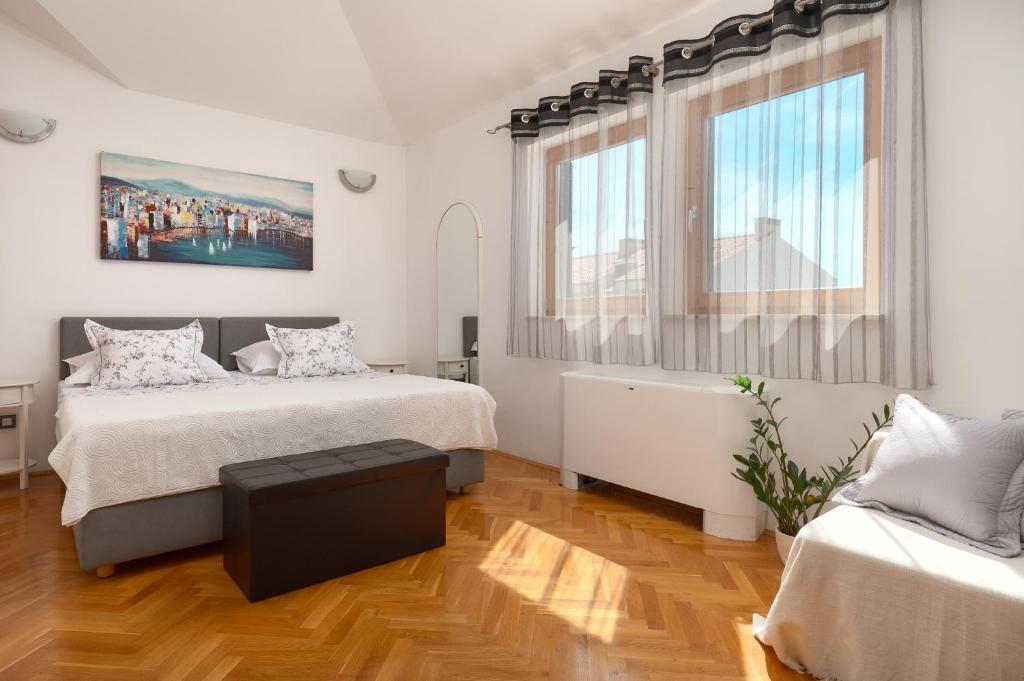 Villa Žnjan - Sea view apartman photo 2
