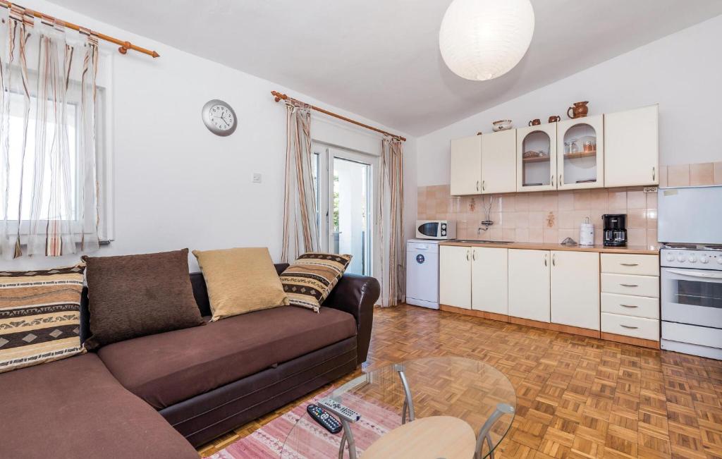 Stunning Apartment In Rab With Wifi photo 3