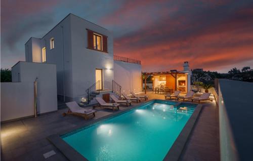 Nice Home In Plano With Private Swimming Pool — photo 1