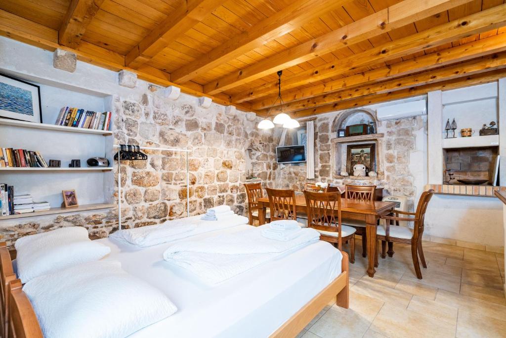 Studio Apartment Pupa photo 3