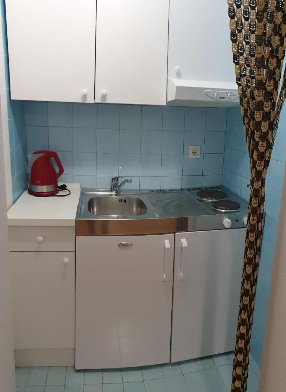 Apartments by the sea Podaca photo 3